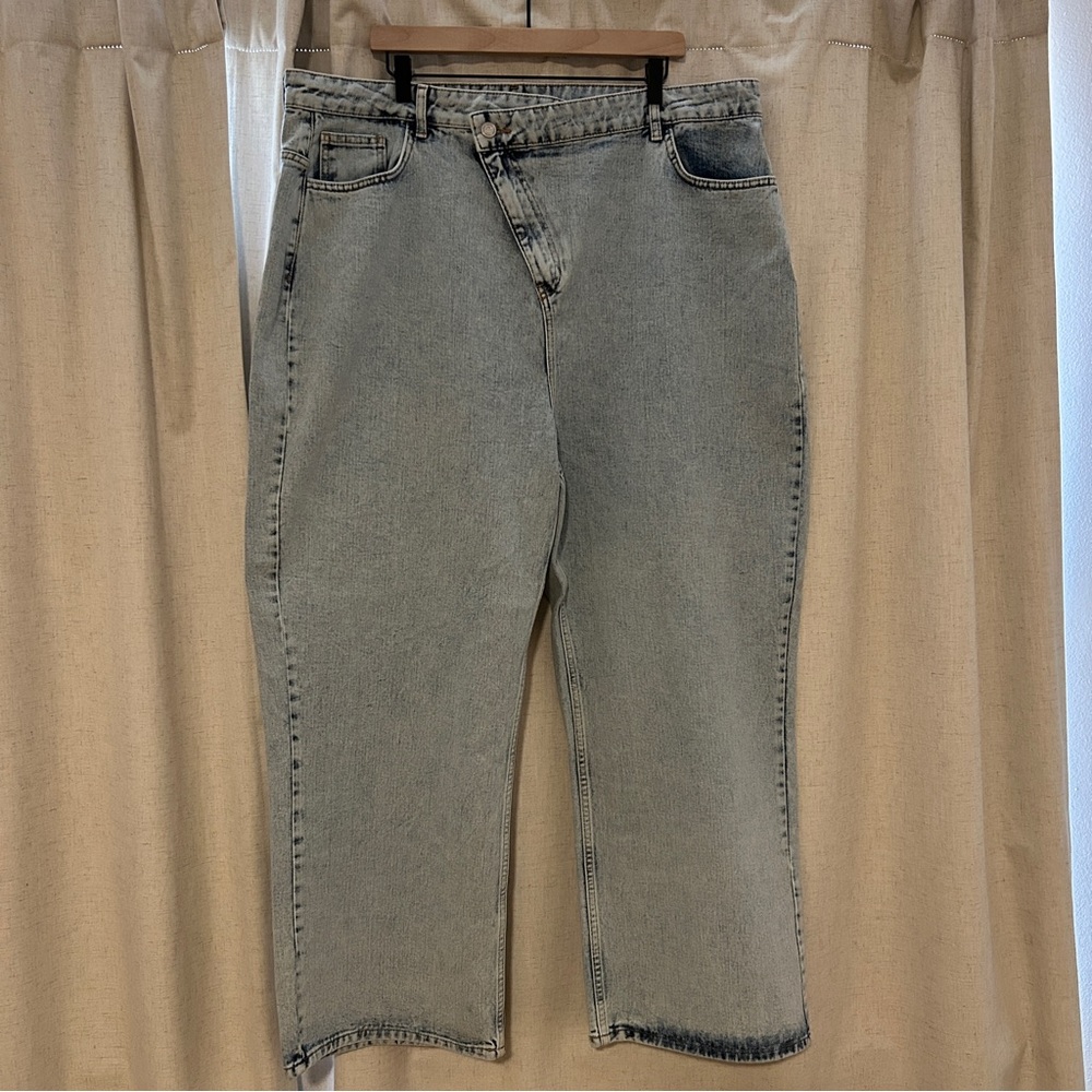 Plus Acid Crossover Waist Straight Leg Jeans